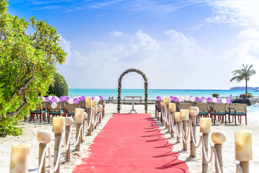 How Destination Weddings Work