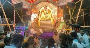 Marriage In Mahalaxmi Temple, Mumbai